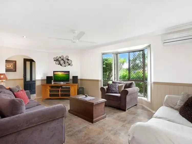 Second view of Homely house listing, 1 Maxwell Place, Wynnum West QLD 4178