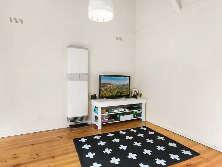 Second view of Homely unit listing, 6/8 Landale Avenue, Croydon VIC 3136