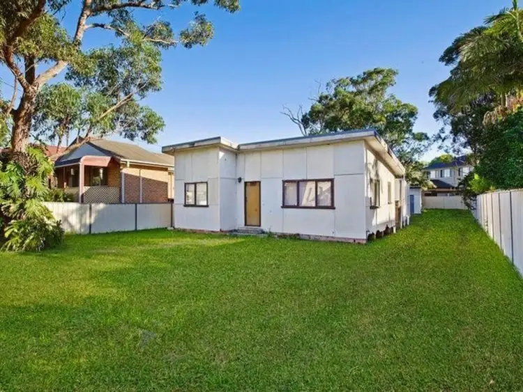 17 Sorrento Road, Empire Bay NSW 2257