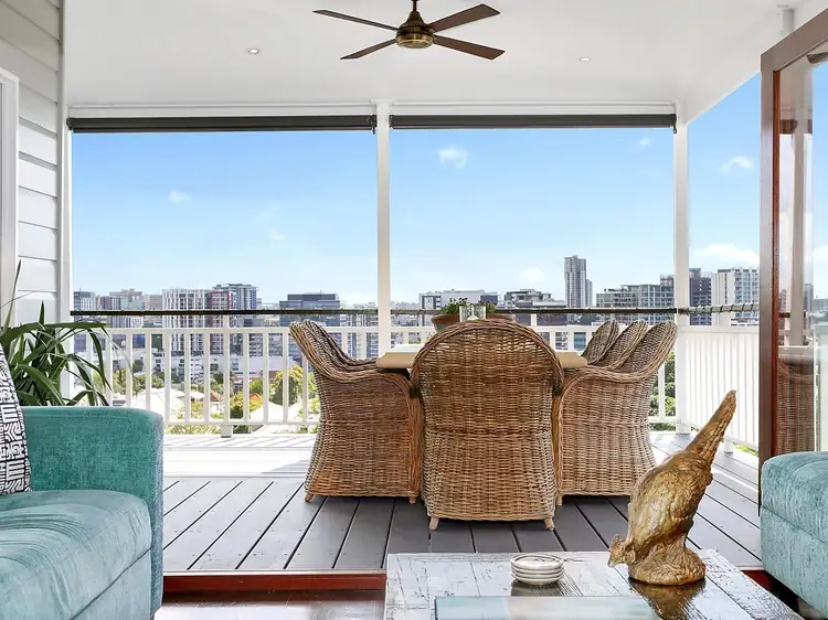 Fifth view of Homely house listing, 8 Teneriffe Drive, Teneriffe QLD 4005
