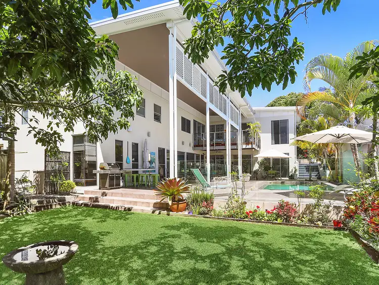 14 Toulambi Street, Noosa Heads QLD 4567