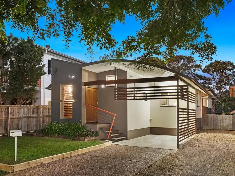 10 First Avenue, Palm Beach QLD 4221