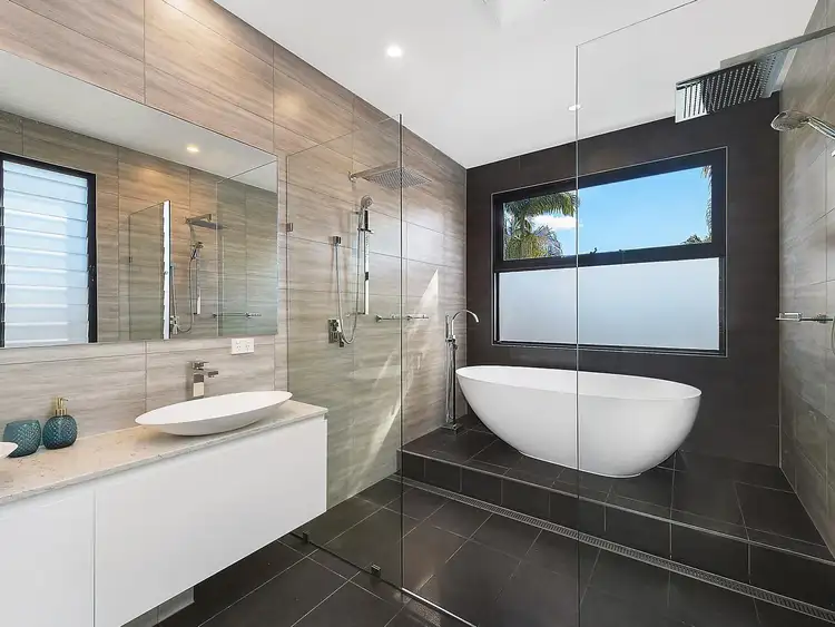 Fifth view of Homely house listing, 2/7 Boodera Road, Palm Beach QLD 4221