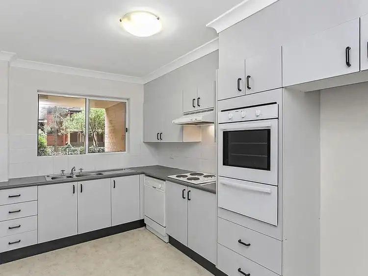 Fourth view of Homely apartment listing, 4/103 Flora Street, Sutherland NSW 2232