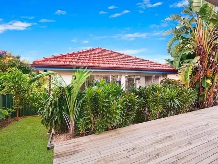 52 East Street, Warners Bay NSW 2282