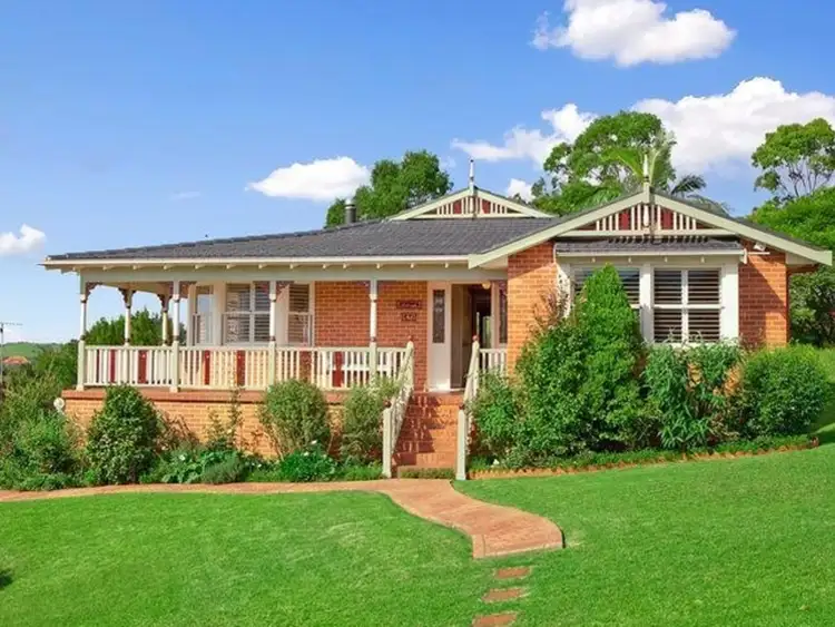 3 Deenyi Close, Cordeaux Heights NSW 2526