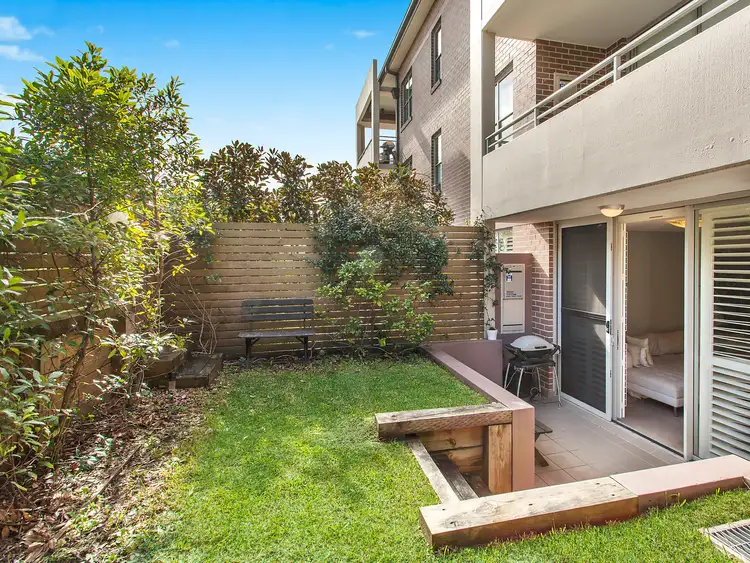 Main view of Homely apartment listing, 2/81 Gerard Lane, Cremorne NSW 2090