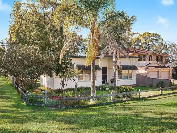 15 Wyoming Road, Blackwall NSW 2256