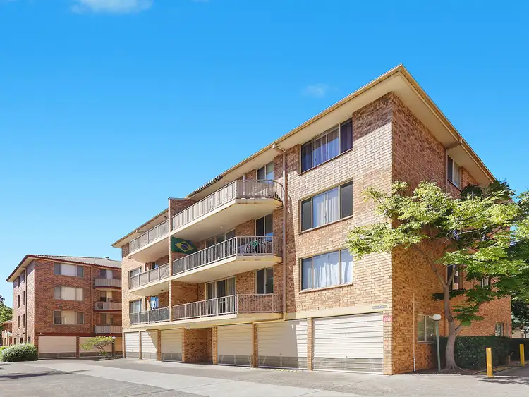 22/2 Riverpark Drive, Liverpool NSW 2170