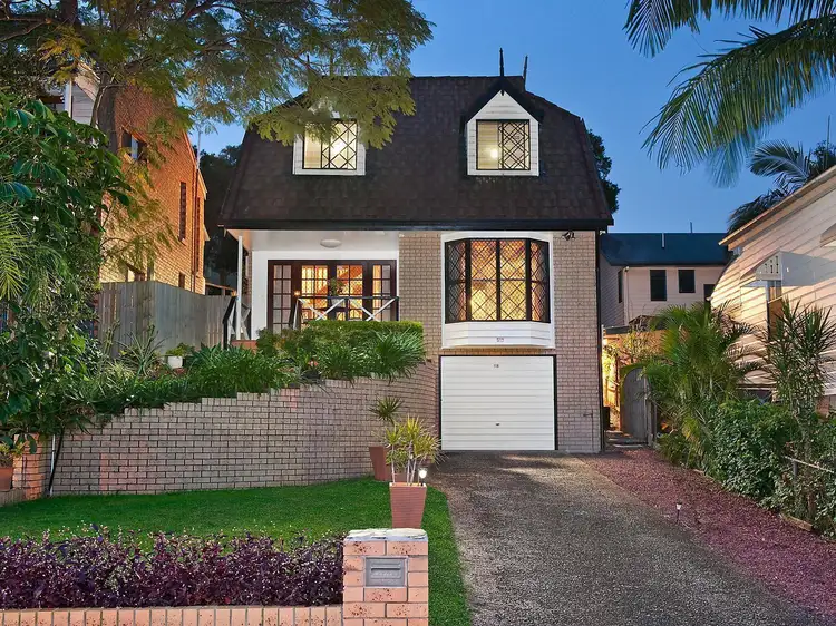 13 Orchard Street, Toowong QLD 4066