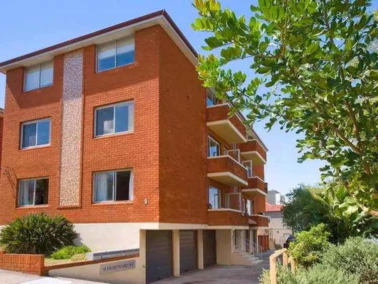 Third view of Homely apartment listing, 3/9 Hereward Street, Maroubra NSW 2035