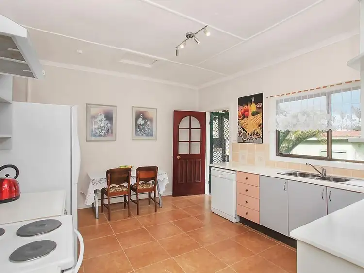 Second view of Homely house listing, 1/26 Palm Street, Ettalong Beach NSW 2257