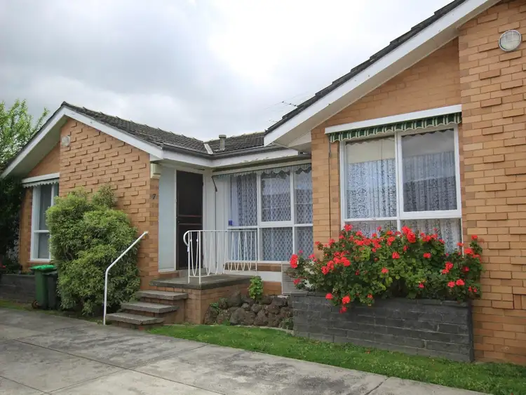 Main view of Homely unit listing, 7/9 Kenilworth Parade, Ivanhoe VIC 3079