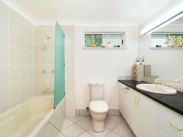 Fourth view of Homely unit listing, 2/11 Springfield Crescent, Manoora QLD 4870