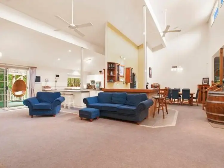 29 Trafalgar Crescent, Valentine NSW 2280