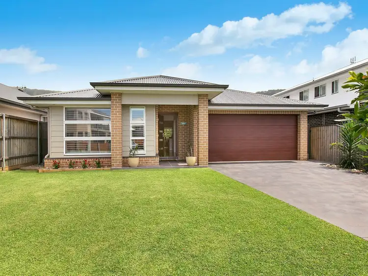4 Samuel Close, Thirroul NSW 2515