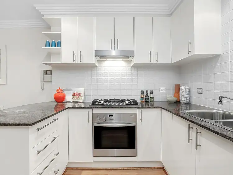 Third view of Homely apartment listing, 2C/112 Cowles Road, Mosman NSW 2088