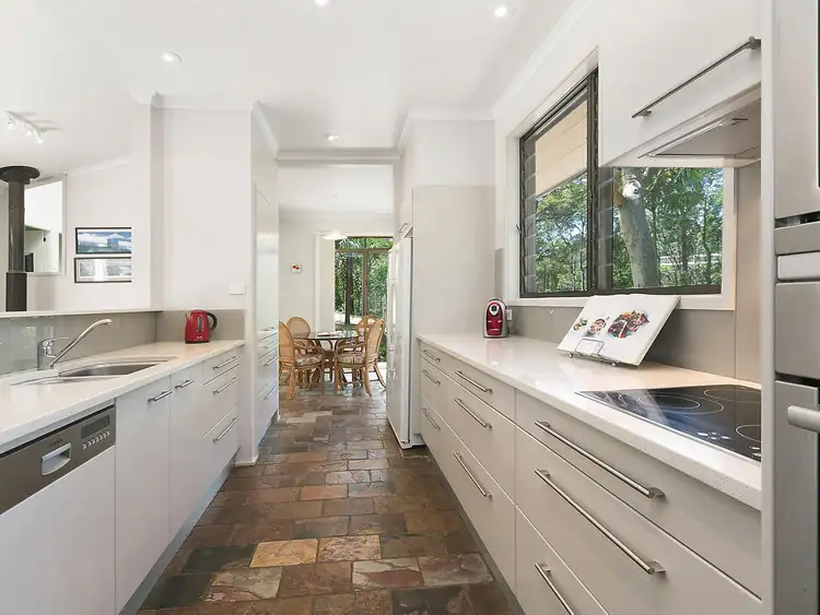 Fourth view of Homely rural property listing, 5 Sunrise Close, Belmont North NSW 2280