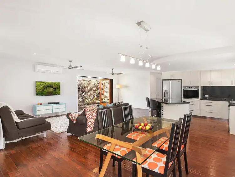 32 Harran Street, Southport QLD 4215