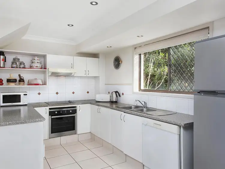 Third view of Homely apartment listing, 5/140 Frank Street, Labrador QLD 4215