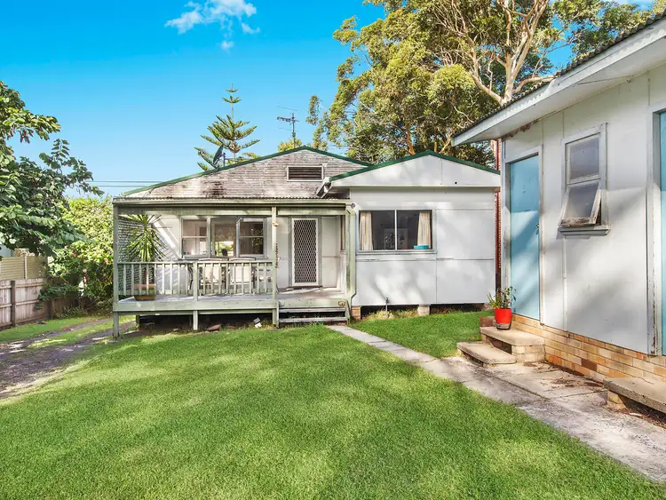 43 Ogilvie Street, Terrigal NSW 2260