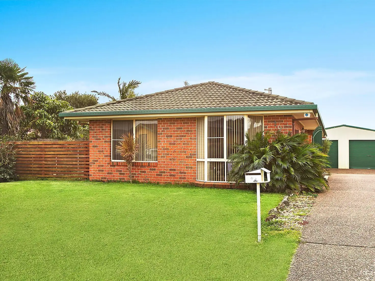 Main view of Homely house listing, 19 Palmae Place, Albion Park Rail NSW 2527