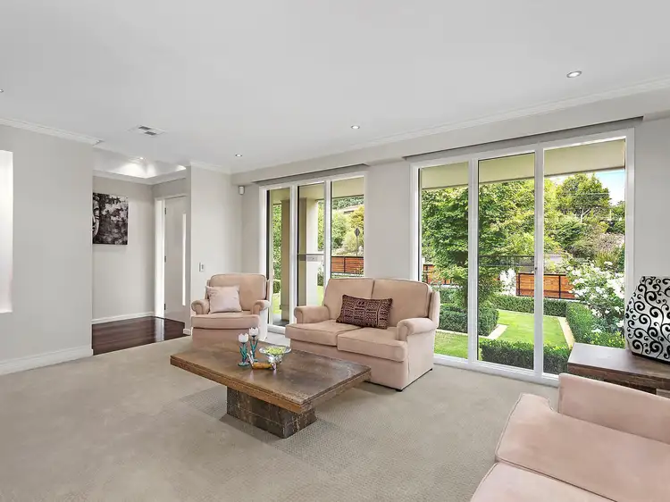Fifth view of Homely house listing, 4 Kingswood Avenue, Mount Waverley VIC 3149