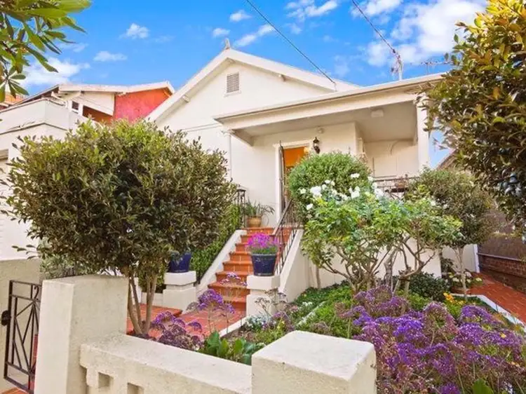12 Riverdale Avenue, Marrickville NSW 2204