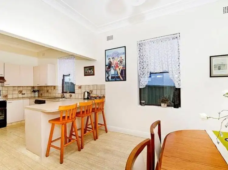 Fourth view of Homely house listing, 8 Simeon Street, Clovelly NSW 2031