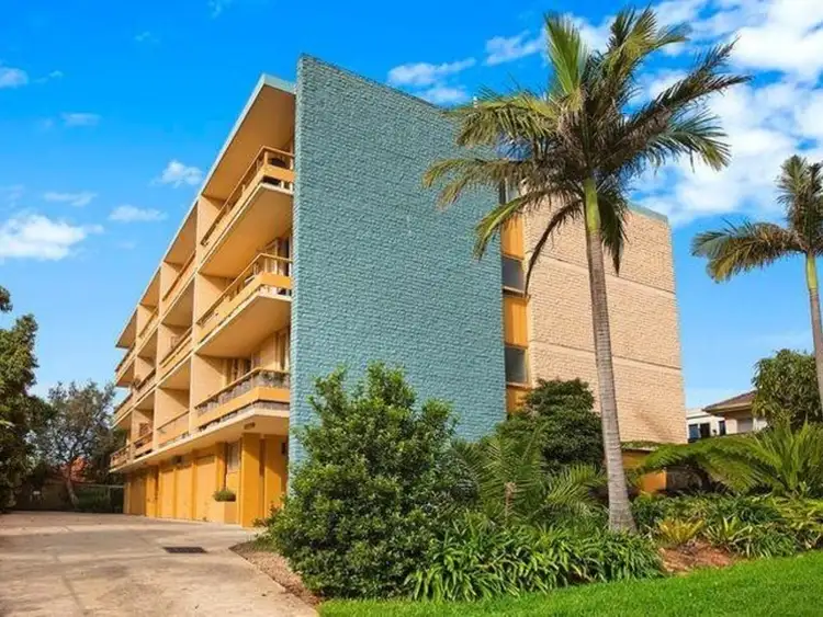 Third view of Homely apartment listing, 4/28 Darley Street, Mona Vale NSW 2103