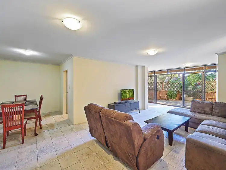 Main view of Homely apartment listing, 10/4 New McLean Street, Edgecliff NSW 2027