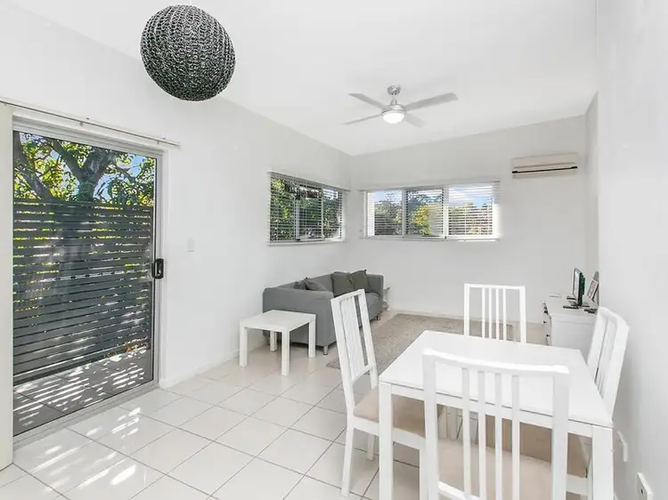 Fourth view of Homely apartment listing, 6/1 Redarc Street, Fairfield QLD 4103