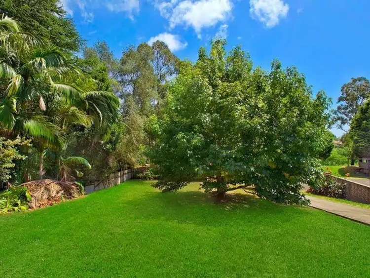Third view of Homely house listing, 8 Bellebrae Avenue, Mount Ousley NSW 2519