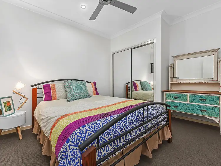Fourth view of Homely apartment listing, 2/5 Ivanhoe Street, Annerley QLD 4103