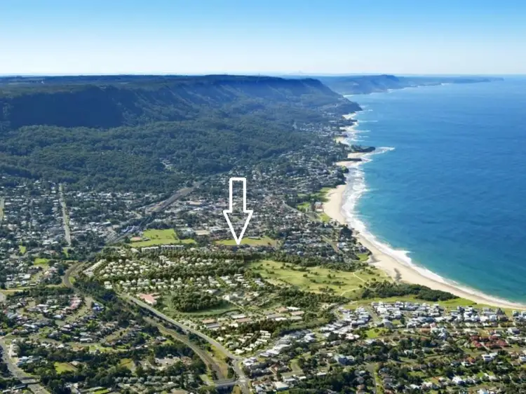 Third view of Homely house listing, 8 Seabreeze Place, Thirroul NSW 2515