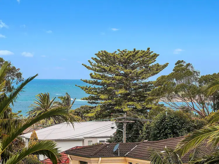 Fifth view of Homely house listing, 2 Chelmsford Avenue, Cronulla NSW 2230