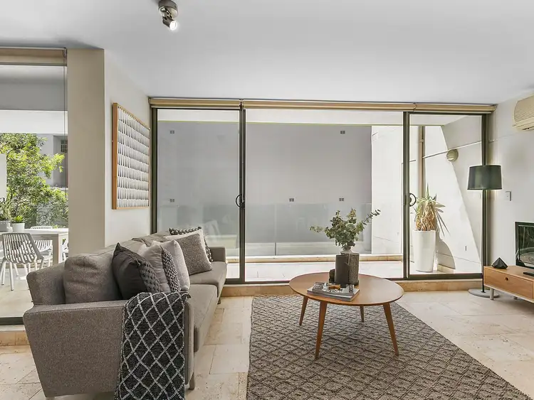 Third view of Homely apartment listing, 3/186 Cope Street, Waterloo NSW 2017