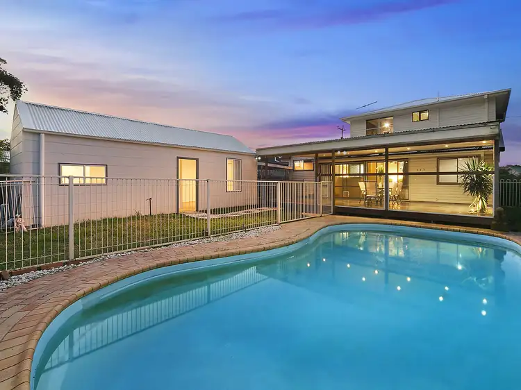 3 Oakville Road, Edgeworth NSW 2285