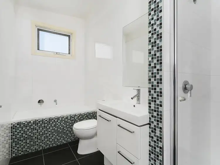 Sixth view of Homely townhouse listing, 4/98 Blackshaws Road, South Kingsville VIC 3015