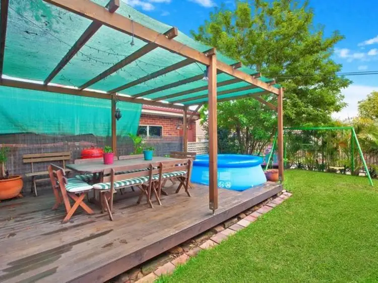 Third view of Homely house listing, 18 Robinson Close, Hornsby Heights NSW 2077
