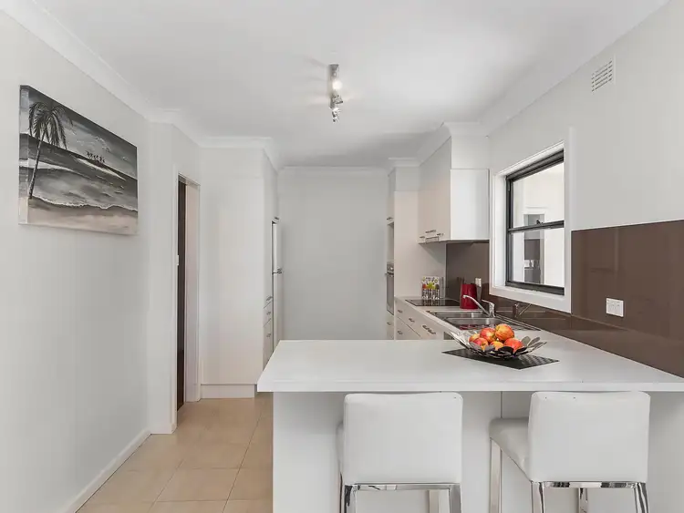 42 Margaret Street, Balgownie NSW 2519