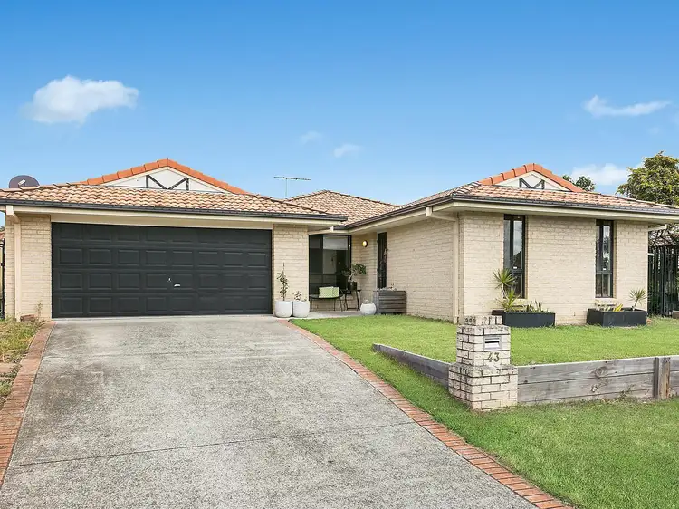 43 Isaacs Way, Wakerley QLD 4154