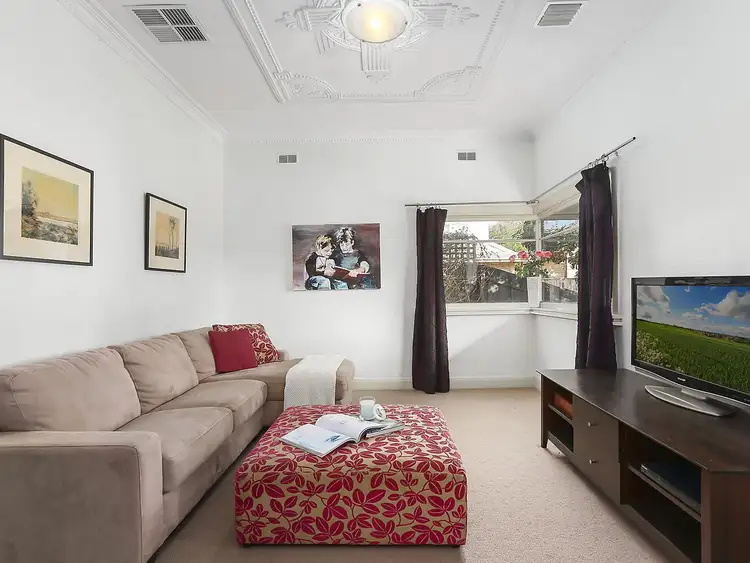 Fourth view of Homely house listing, 2 Alison Street, Mckinnon VIC 3204