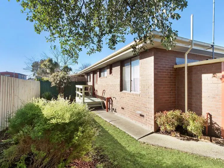 Fourth view of Homely townhouse listing, 8/35 Leigh Road, Croydon VIC 3136