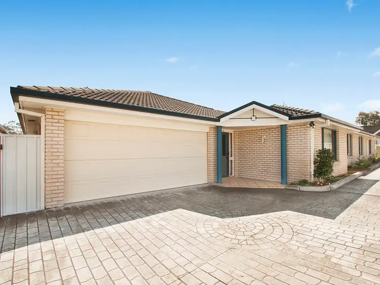 Main view of Homely villa listing, 2/71 Albert Street, Warners Bay NSW 2282