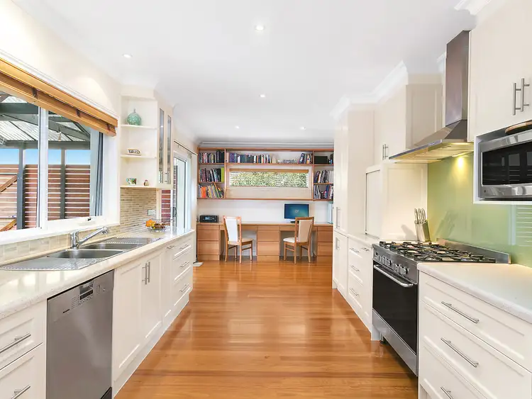 Fourth view of Homely house listing, 872 Centre Road, Bentleigh East VIC 3165