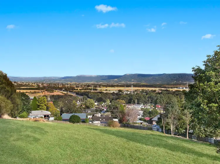 90E Nottingham Street, Berkeley NSW 2506