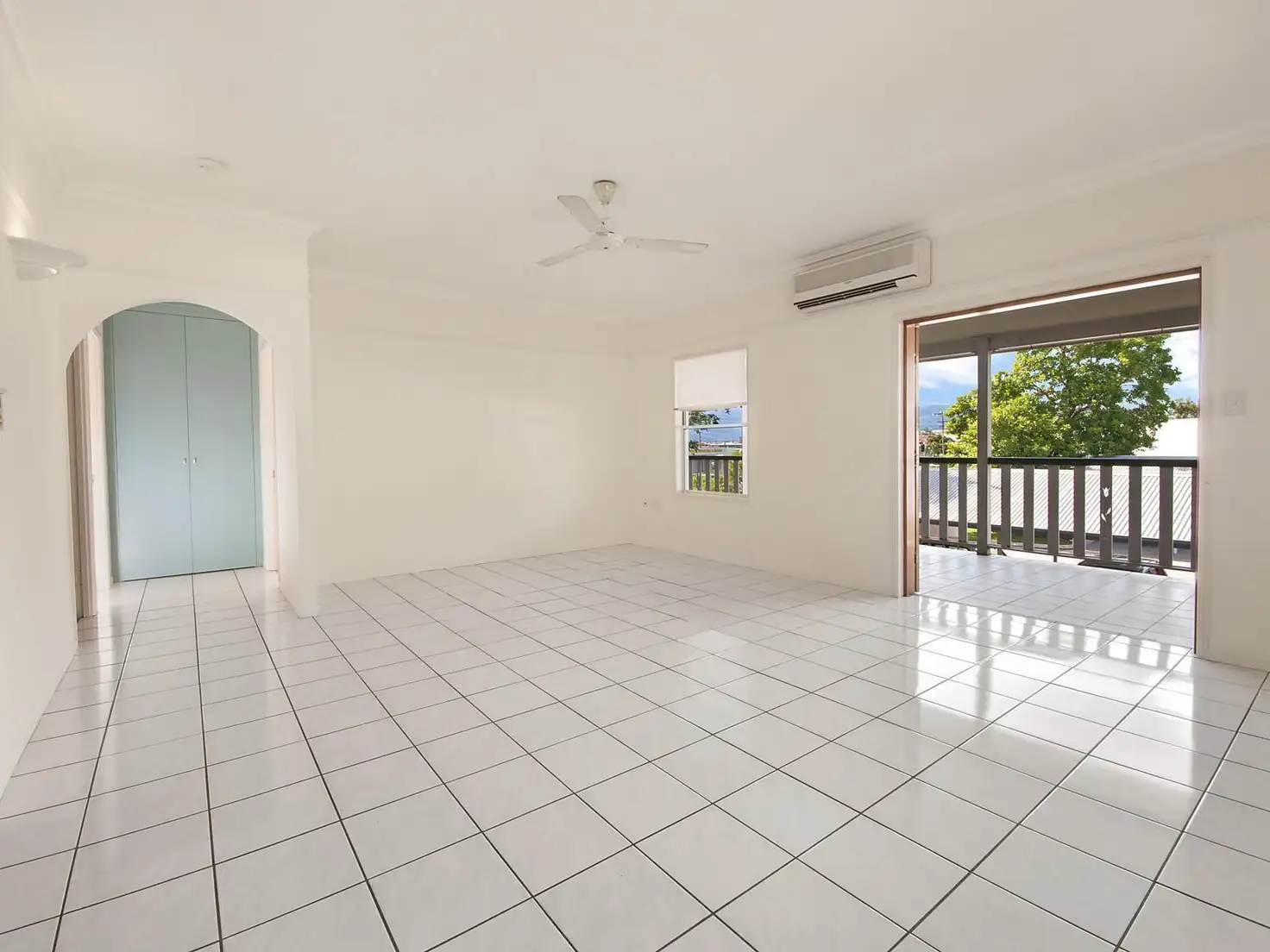 Main view of Homely apartment listing, 4/115 Buchan Street, Bungalow QLD 4870