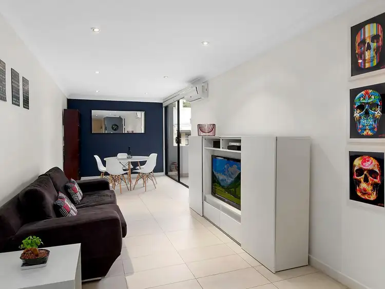 Third view of Homely apartment listing, 2/180 Cope Street, Waterloo NSW 2017