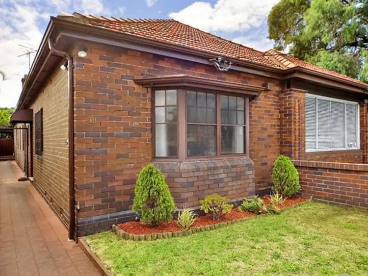 Second view of Homely house listing, 18 Gale Road, Maroubra NSW 2035